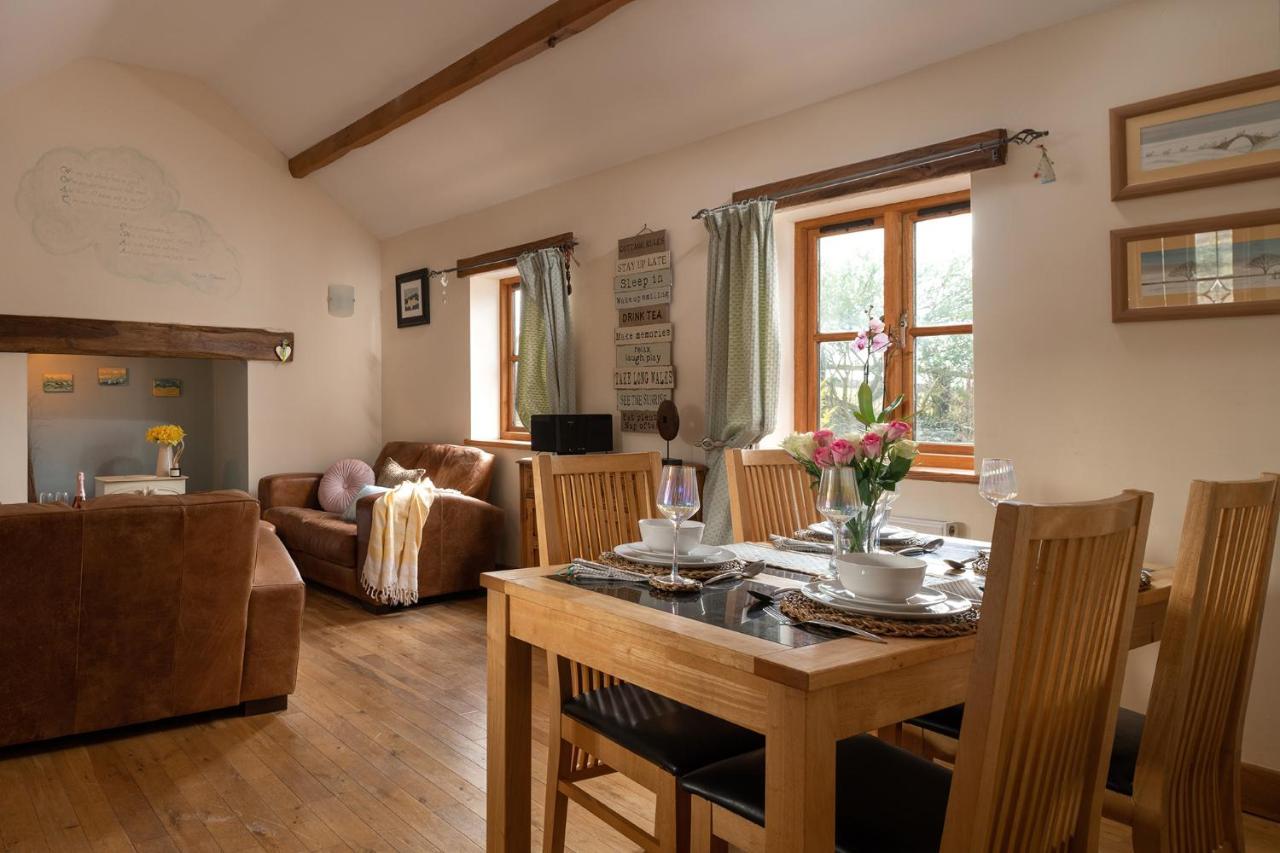 Beautiful Countryside Cottage On The North Wales Coast アベルゲレ エクステリア 写真
