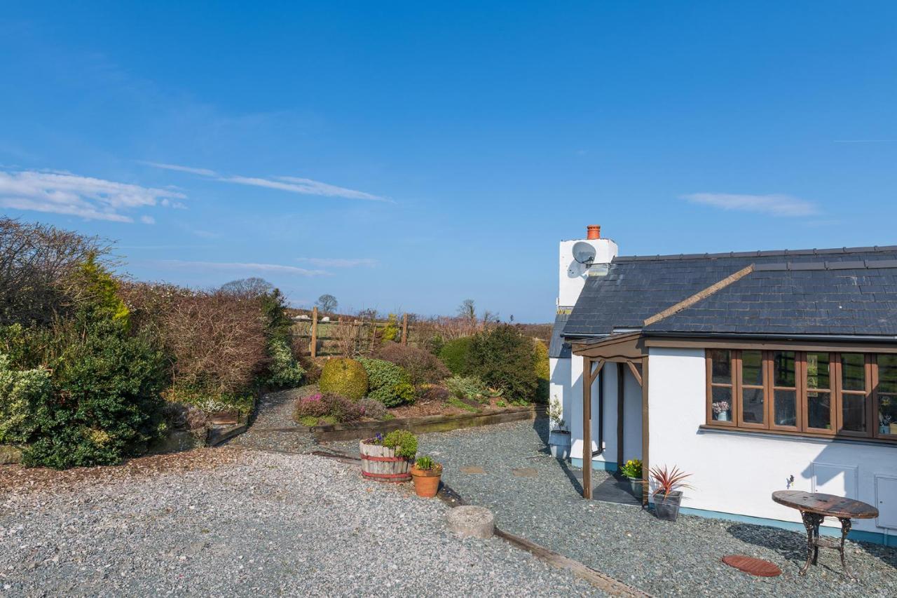 Beautiful Countryside Cottage On The North Wales Coast アベルゲレ エクステリア 写真