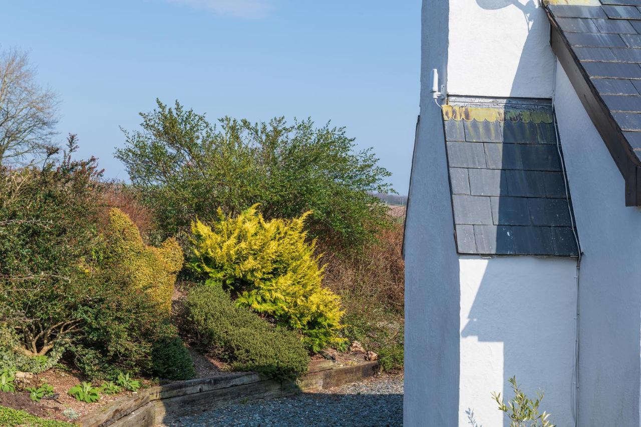Beautiful Countryside Cottage On The North Wales Coast アベルゲレ エクステリア 写真