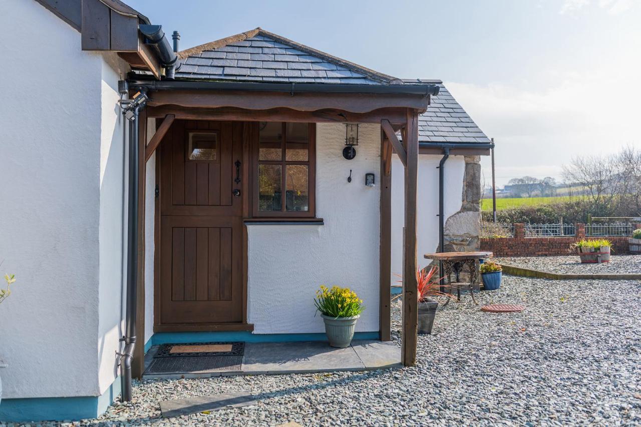 Beautiful Countryside Cottage On The North Wales Coast アベルゲレ エクステリア 写真