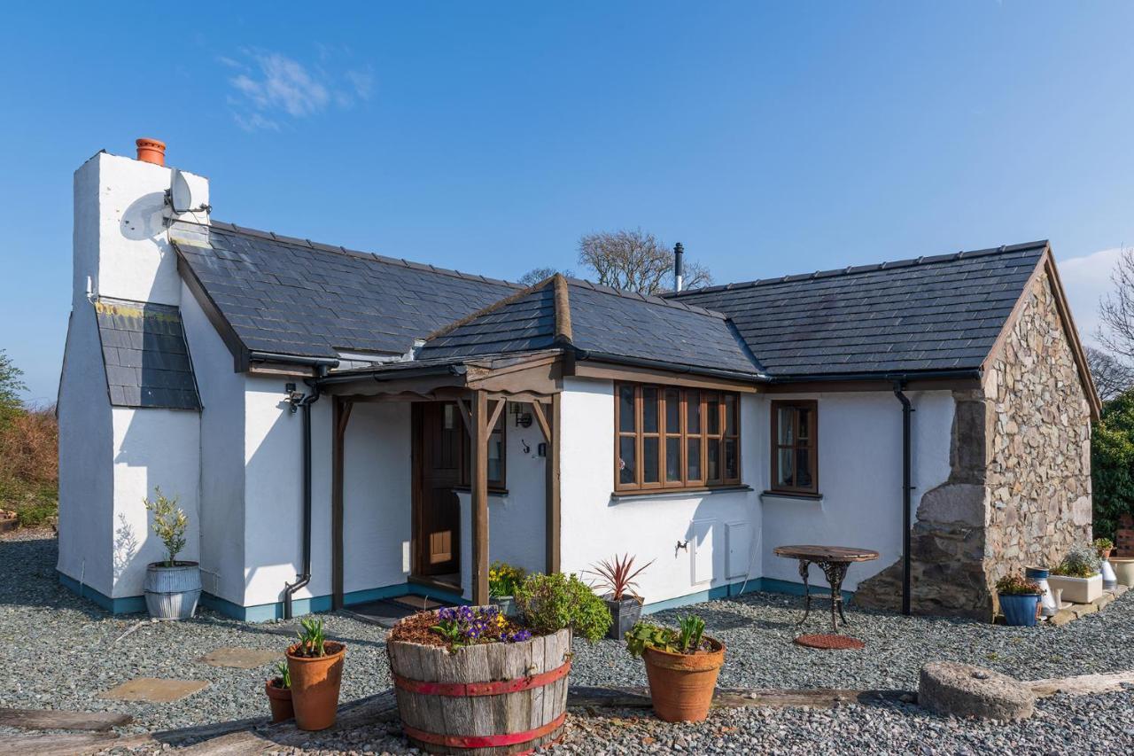 Beautiful Countryside Cottage On The North Wales Coast アベルゲレ エクステリア 写真